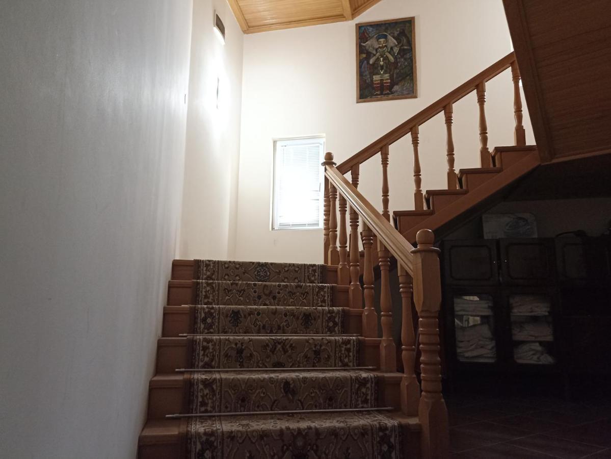 Guest House Karla Кобулети Экстерьер фото