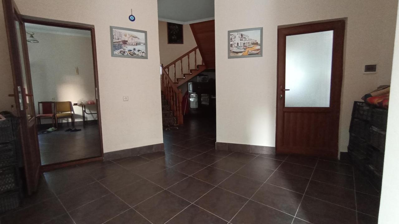 Guest House Karla Кобулети Экстерьер фото